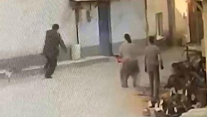Bursa'da akılalmaz olay! Motorlu testere ile korkuttuğu yaşlı adam yere kapaklandı