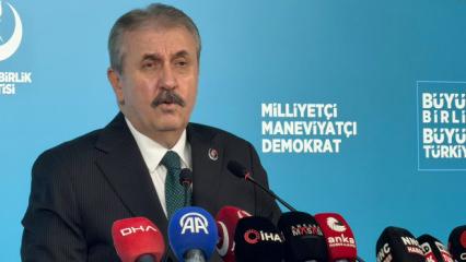 Destici, Aliya İzzetbegovi&ccedil;'i vefatının 23. yıl d&ouml;n&uuml;m&uuml;nde andı