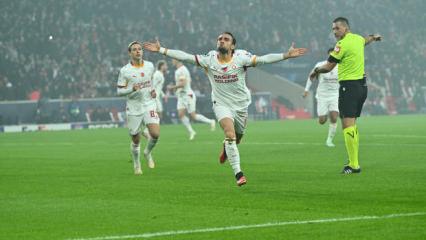 Devler Ligi'nde rekor! Yunus Akg&uuml;n 65 saniyede tarihe ge&ccedil;ti