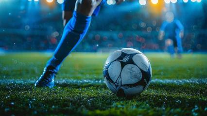 D&uuml;nyaca &uuml;nl&uuml; futbolcu iki ay sonra bedava! Eski Galatasaraylı da listede