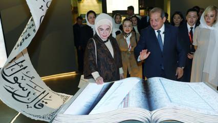 Emine Erdoğan&rsquo;dan Semerkant&rsquo;ta manevi ziyaret! İmam Buhari&rsquo;yi andı