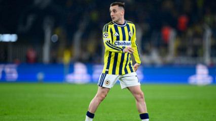 Kerem Akt&uuml;rkoğlu ıslıklandı! Verdiği karşılık g&uuml;ndem oldu