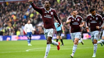Manchester City'nin &ccedil;ılgın serisini Aston Villa bitirdi!