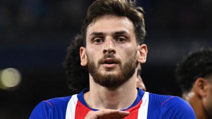 140 milyonluk star, &ccedil;apraz bağını kopardı! G.Saray ma&ccedil;ında yok