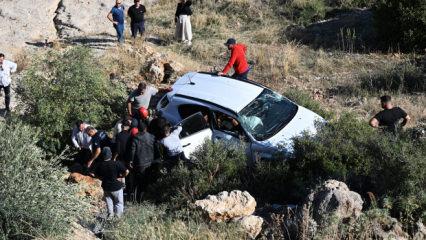Seyir terasında korkutan kaza: Ara&ccedil;la 30 metreden yuvarlandı!