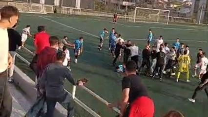 U17 ma&ccedil;ında saha karıştı m&uuml;sabaka tatil edildi