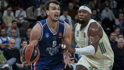 Anadolu Efes, evinde kazandı!