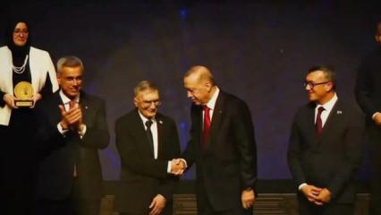D&uuml;nya sağlığının kalbi T&uuml;rkiye'de atacak! T&uuml;rk tıp d&uuml;nyası İstanbul'da buluşuyor