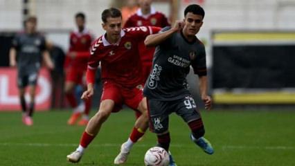 S&uuml;per Lig ekibi, 4 golle kupada bir &uuml;st tura y&uuml;kseldi