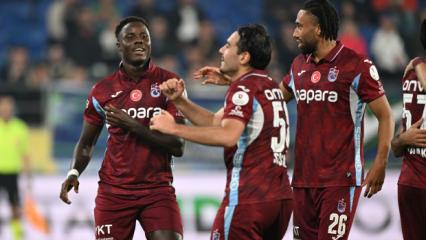 Trabzonspor'dan tarihi geri d&ouml;n&uuml;ş! 7 goll&uuml; Karadeniz derbisi nefes kesti