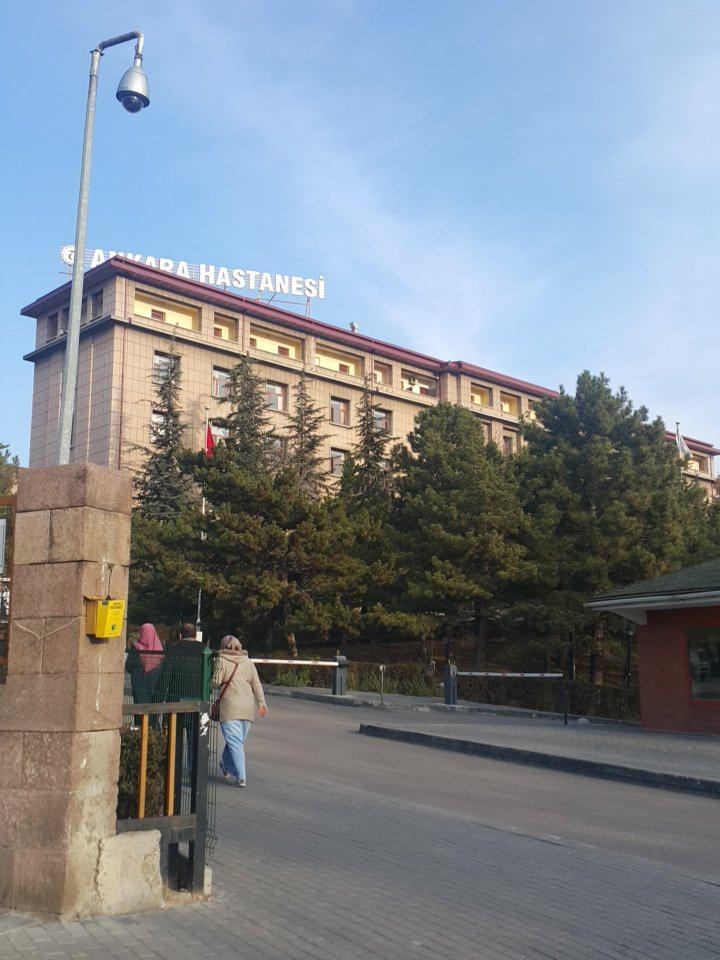 <p>Ankara Eğitim ve Araştırma Hastanesi</p>
