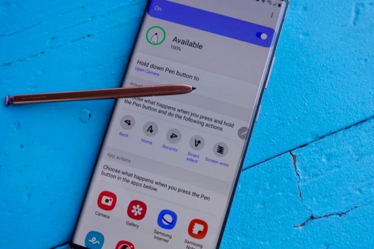 <p>Sekiz çekirdekli Qualcomm Snapdragon 865 Plus yonga seti / Adreno 650 GPU</p>
