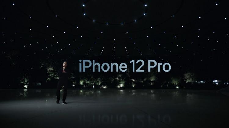 <p>iPhone 12 Pro Tim Cook tarafından tanıtıldı. </p>

