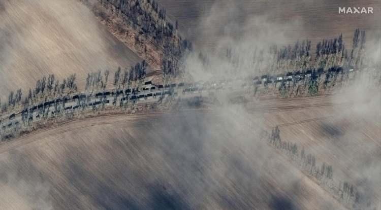 <p>ABD’li teknoloji şirketi Maxar tarafından Rus ordusuna ait konvoy, Kiev’e doğru hareket ederken uzaydan görüntülendi.</p>
