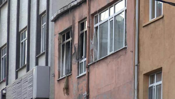 <p>Cenazeler incelenmek üzere Adli Tıp Kurumu morguna kaldırıldı.</p>
