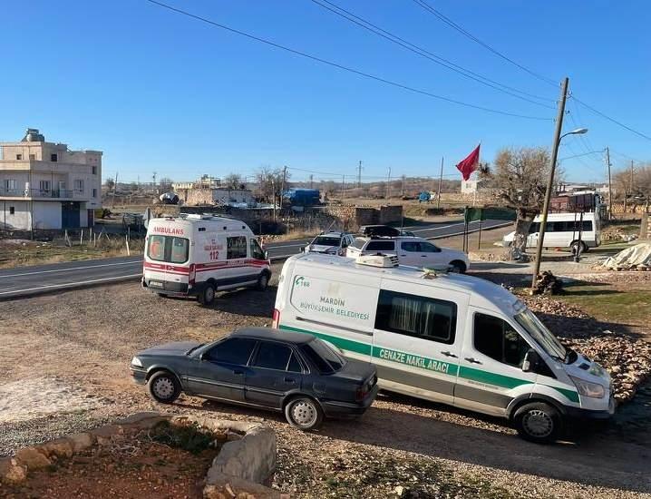 <p>Haber verilmesi üzerine bölgeye jandarma ve sağlık ekipleri sevk edildi.</p>
