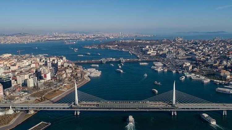 <p>Son 22 yılın en kurak kış ayını geçiren Türkiye'de susuzluk tehlikesi kapıyı çalarken İstanbul'u destekleyen 10 barajın doluluk oranlarıyla <a href=