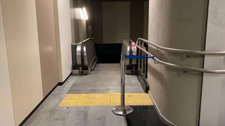 <p><strong>M7: 19 yürüyen merdiven, bir asansör çalışmıyor</strong></p><p>20 <a href=