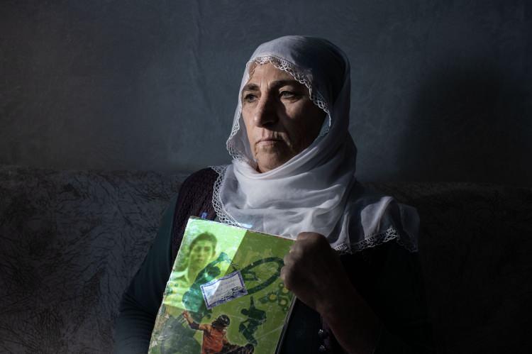 <p>Diyarbakırlı Fahriye Bingöl, evlat nöbetindeki annelerden biri. Oğlu <a href=