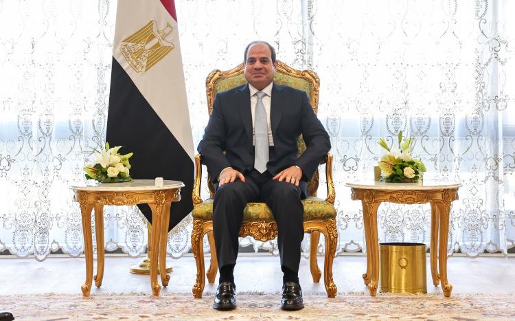 <p>Dışişleri Bakanı Hakan Fidan ve beraberindeki heyet, Mısır Cumhurbaşkanı Abdulfettah es-Sisi tarafından kabul edildi.</p><p> </p>