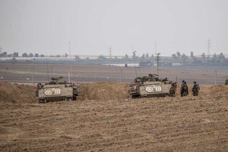 <p>Bölgede bunun yanı sıra İsrail ordusunun hazırlıklarındaki hareketlilik göze çarpıyor.</p>

<p> </p>
