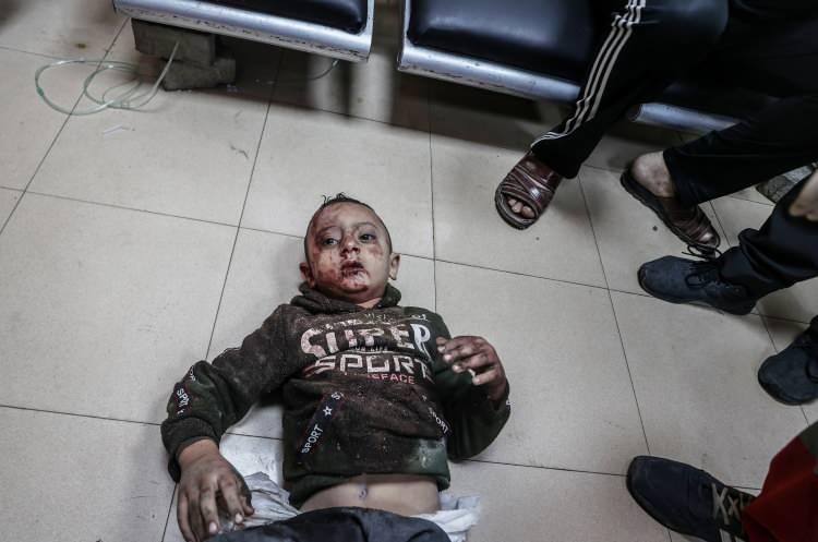 <p>İsrail ordusunun Gazze Şeridi'ne düzenlediği hava saldırılarında çok sayıda kişi hayatını kaybetti.</p>
