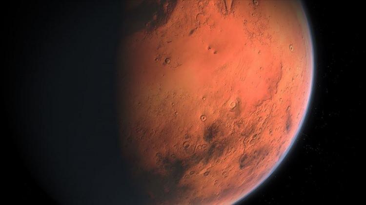 <p>Mars'ta şu anda temiz odalar ve steril koşulların eksikliği nedeniyle tam ölçekli elektronik üretim uygulanabilir olmayabilir, ancak ileride bu keşfin kırmızı gezegende sürdürülebilir enerji üretimi üzerinde derin etkileri olabileceği belirtildi.</p>

