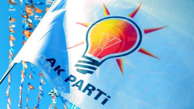 <p>Seçim hazırlıklarını hızlandıran AK Parti'de il ve ilçelerin belediye başkan adaylarını belirlenirken Başkan <a href=