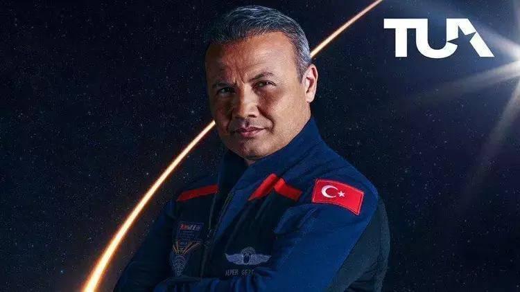 <p><strong>Türkiye saati ile 18 Ocak’ta 01.11’de ilk Türk Astronot <a href=