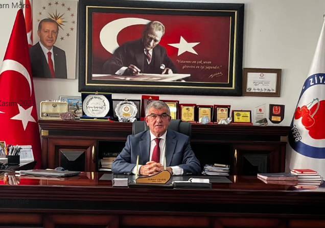 <p><strong>AMASYA</strong></p><p>Ak Parti Amasya Belediye Başkan Adayı Mehmet Uyanık</p><p><strong>MEHMET UYANIK KİMDİR?</strong></p><p>1958 yılında Ziyaret Kasabası’nda <a href=
