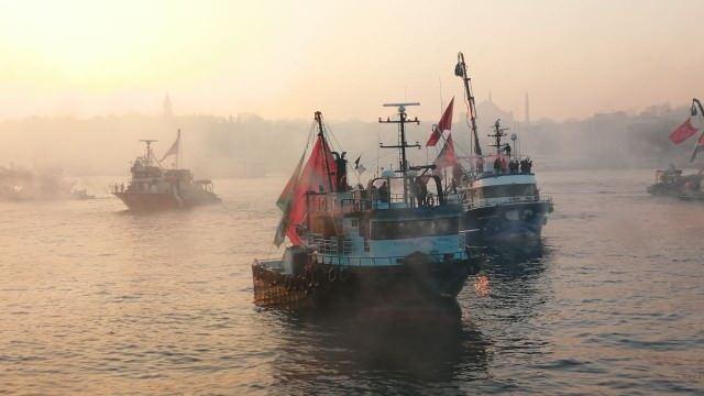 <p><strong>İŞTE TARİHİ YÜRÜYÜŞTEN KARELER</strong></p>