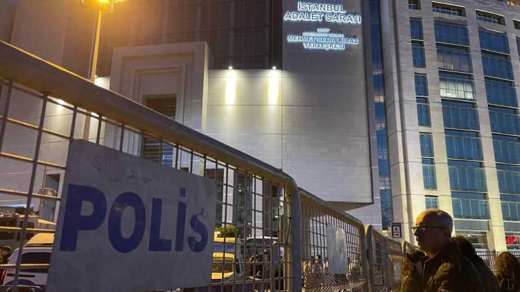 <p>10'uncu Yargı Paketi'nin, TBMM Genel Kurulu'nda da milletvekillerinin güçlü desteğiyle kabul edileceğine yürekten inandığını vurgulayan Tunç, şunları kaydetti: <em><strong>