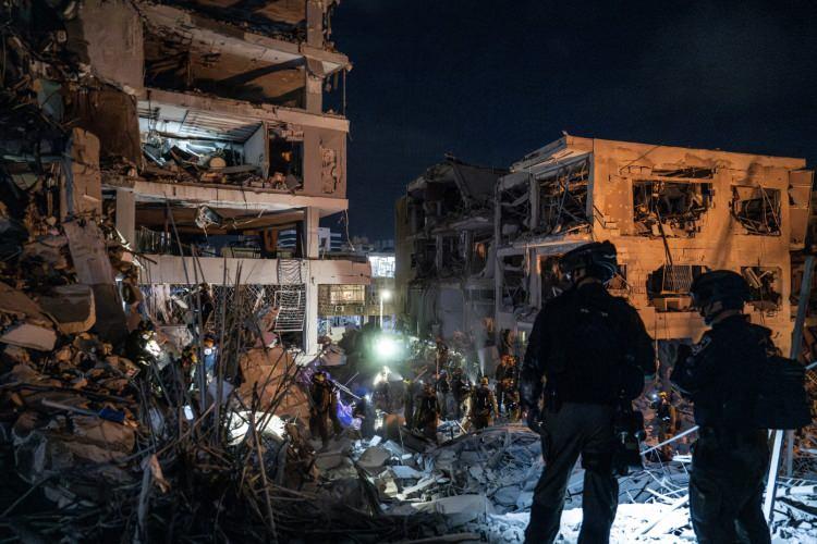 <p>Ordudan yapılan yazılı açıklamada, İran'a yönelik 13 Haziran'dan bu yana devam eden saldırılara ilişkin değerlendirmelerde bulunuldu.</p><p> </p>