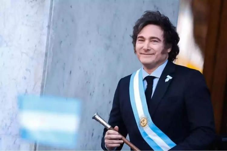 <p><strong><span style="color:#B22222">JAVIER MILEI </span> |  İSRAİL</strong></p>

<p> </p>

<p><strong>Arjantin devlet başkanı</strong></p>
