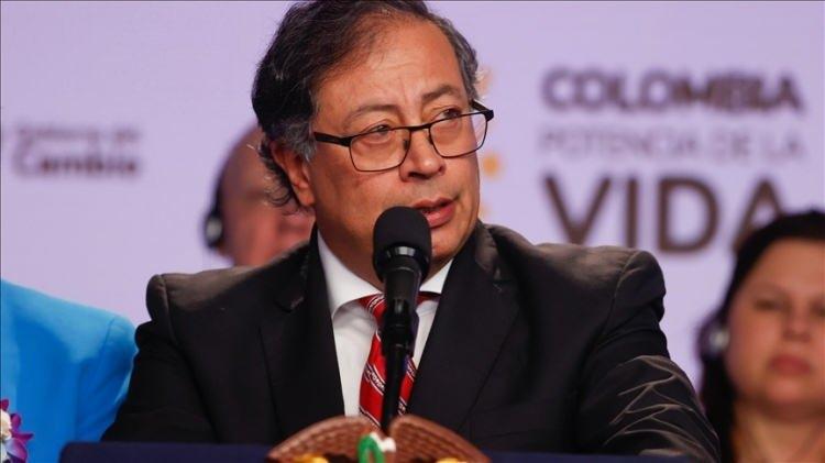 <p><strong><span style="color:#B22222">GUSTAVO PETRO</span>  |  FİLİSTİN</strong></p>

<p> </p>

<p><strong>Kolombiya Başkanı</strong></p>
