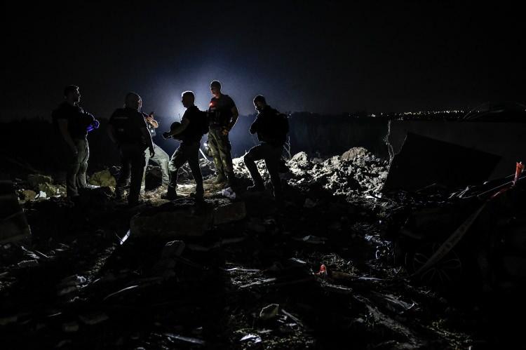 <p>İsrail tarafı olaya ilişkin resmi bir açıklama yapmazken, yerel kaynaklar can ve mal kaybının ciddi olduğunu aktardı.</p>