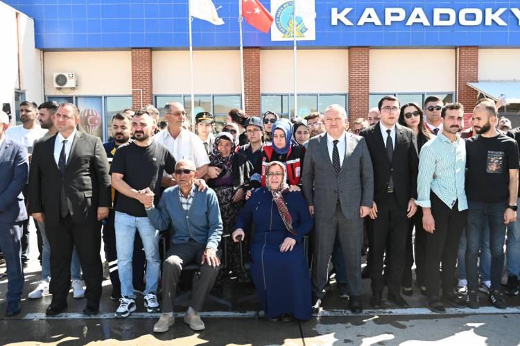 <p>Burada düzenlenen törenin ardından karayolu ile Aksaray'a gönderildi.</p>
