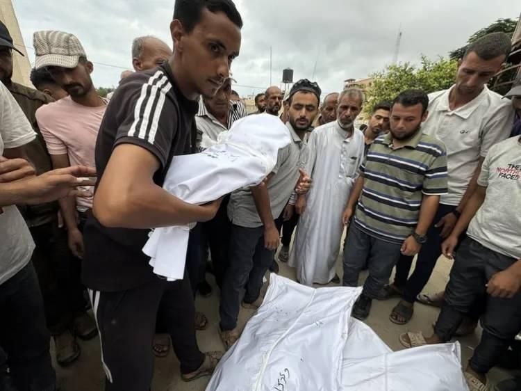 <p>5'i yalnızca bir gün yaşayabildi; ismi bile konulamadan hayattan koparılan bu çocuklar savaşın en küçük kurbanları oldu.</p><p> </p>