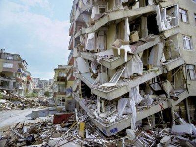 <p>285 bin 211 konut ve 42 bin 902 iş yerinde hasar tespit edildi.</p><p> </p><p> </p>