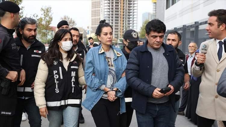 <p>İstanbul Cumhuriyet Başsavcılığı Kaçakçılık, Narkotik ve Ekonomik Suçlar Soruşturma Bürosu’nun yürüttüğü soruşturma kapsamında, haklarında uyuşturucu veya uyarıcı madde kullanmak suçundan işlem başlatılan ve kamuoyunca tanınan isimlere yönelik operasyon düzenlendi.</p>
