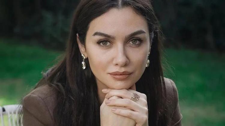 <p><strong>Birce Akalay,</strong></p>
