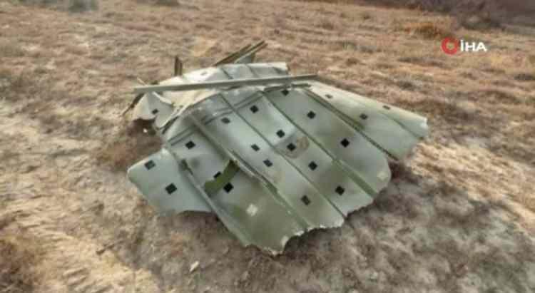 <p><strong>DÜŞEN UÇAĞIN MOTORU ANA GÖVDEYE YAKINDI VE TAMAMEN YANMIŞ DURUMDAYDI</strong></p><p><br />Uçağın motoru da <a href=