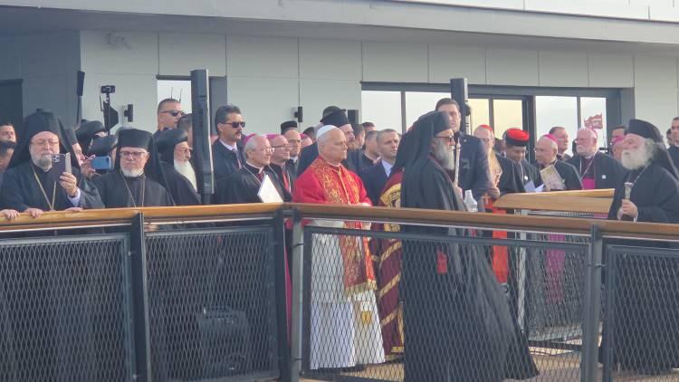 <p>İznik, Hristiyanlık tarihinde merkezi bir yere sahip çünkü inanç birliğini ve doktrinel temeli belirleyen iki büyük ekümenik konsilin toplandığı yer.</p>

<p> </p>
