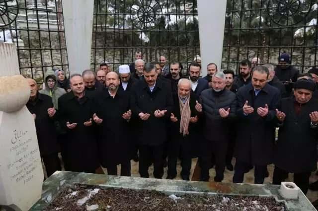 <p>&Ccedil;orum Valisi olduğu d&ouml;nemde İskilipli Atıf'ı mezarı başında andığı g&ouml;r&uuml;nt&uuml;ler de tartışma konusu olmuştu.</p>
