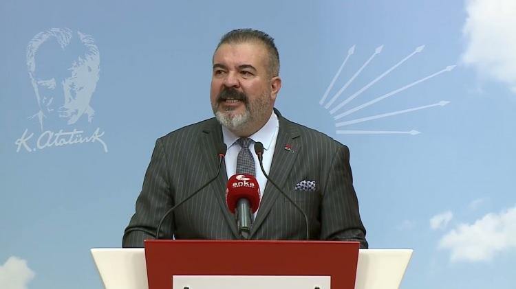 <p><span style="color:#B22222"><strong>&nbsp;DEVRİM BARIŞ &Ccedil;ELİK</strong></span></p>
