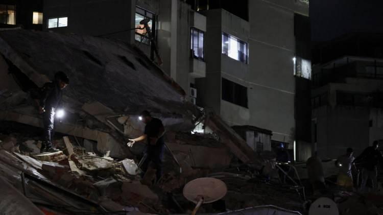 <p>Venezuela Ge&ccedil;ici Devlet Başkanı Delcy Rodriguez, &uuml;lkede peş peşe meydana gelen 7,2 ve 7,5 b&uuml;y&uuml;kl&uuml;ğ&uuml;ndeki iki depremin ardından olağan&uuml;st&uuml; hal ilan edildiğini a&ccedil;ıkladı.</p>
