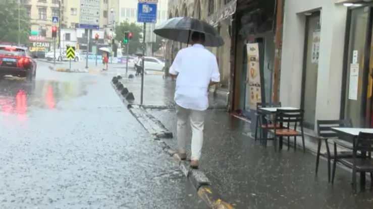 <p>Meteoroloji, 6 Temmuz Pazartesi g&uuml;n&uuml; i&ccedil;in tam 28 ilde sağanak yağış ve yağmur ge&ccedil;işlerinin beklendiğini a&ccedil;ıkladı.</p>
