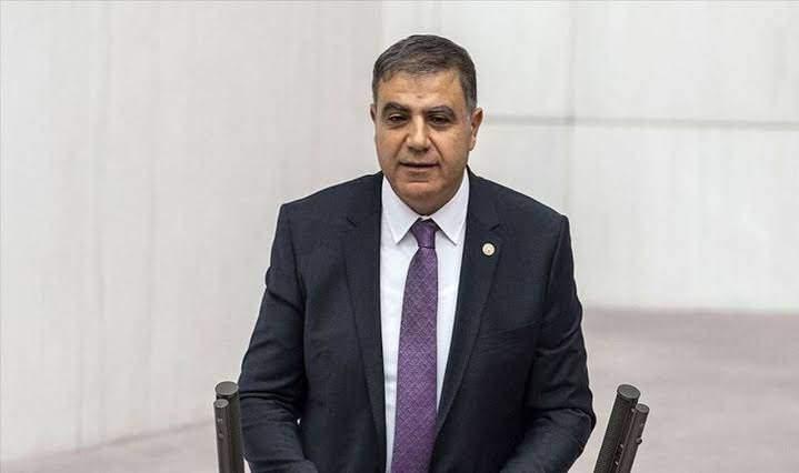 <p><strong>MEHMET G&Uuml;ZELMANSUR</strong></p>

<p>&nbsp;</p>
