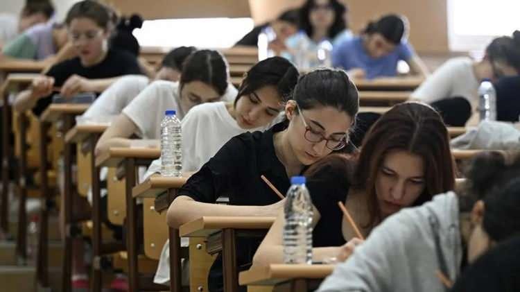 <p>YKS 2026 SONU&Ccedil;LARI İMAM HATİP OKULLARININ BAŞARISINI BİR KEZ DAHA ORTAYA KOYDU.<br />
<br />
LİSTEYE KARTAL VE KADIK&Ouml;Y İMAM HATİP DAMGA VURDU!</p>

<p>&nbsp;</p>

<p>&nbsp;</p>
