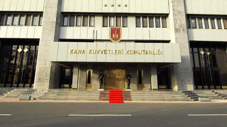 <p><strong>Tuğgeneral Mehmet A&Ccedil;IK &rarr; T&uuml;mgeneral</strong> (Kara Kuvvetleri Komutanlığı)</p>

<p><strong>Tuğgeneral Mustafa YETER &rarr; T&uuml;mgeneral</strong> (Kara Kuvvetleri Komutanlığı)</p>

<p><strong>Tuğgeneral Coşkun &Ccedil;ELİK &rarr; T&uuml;mgeneral</strong> (Kara Kuvvetleri Komutanlığı)</p>

<p><strong>Tuğgeneral &Ouml;mer Şahin SELVİ &rarr; T&uuml;mgeneral</strong> (Kara Kuvvetleri Komutanlığı)</p>

<p>&nbsp;</p>
